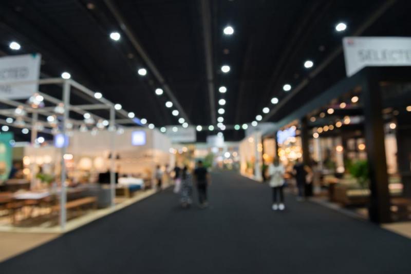 Cr&eacute;ation de stands &agrave; Reims : comment captiver l'audience en salon ?